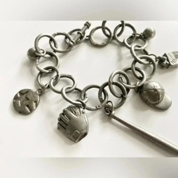 Jim Clift pewter baseball charm toggle clasp bracelet, bat hat ball baseball fan - Picture 3 of 7